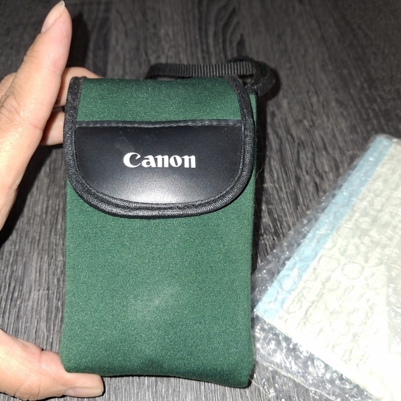 Vintage- Canon Snappy EL 35mm Camera - Picture 3 of 8